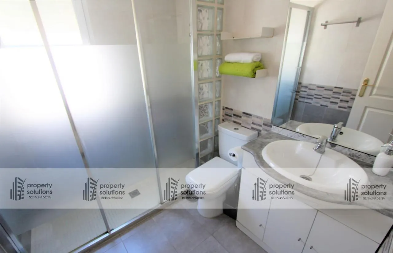 Timon II Apartamentos - A Solo 90 Metros De La Playa - Parking Gratis - Avenida De Las Palmeras Benalmadena Apartment