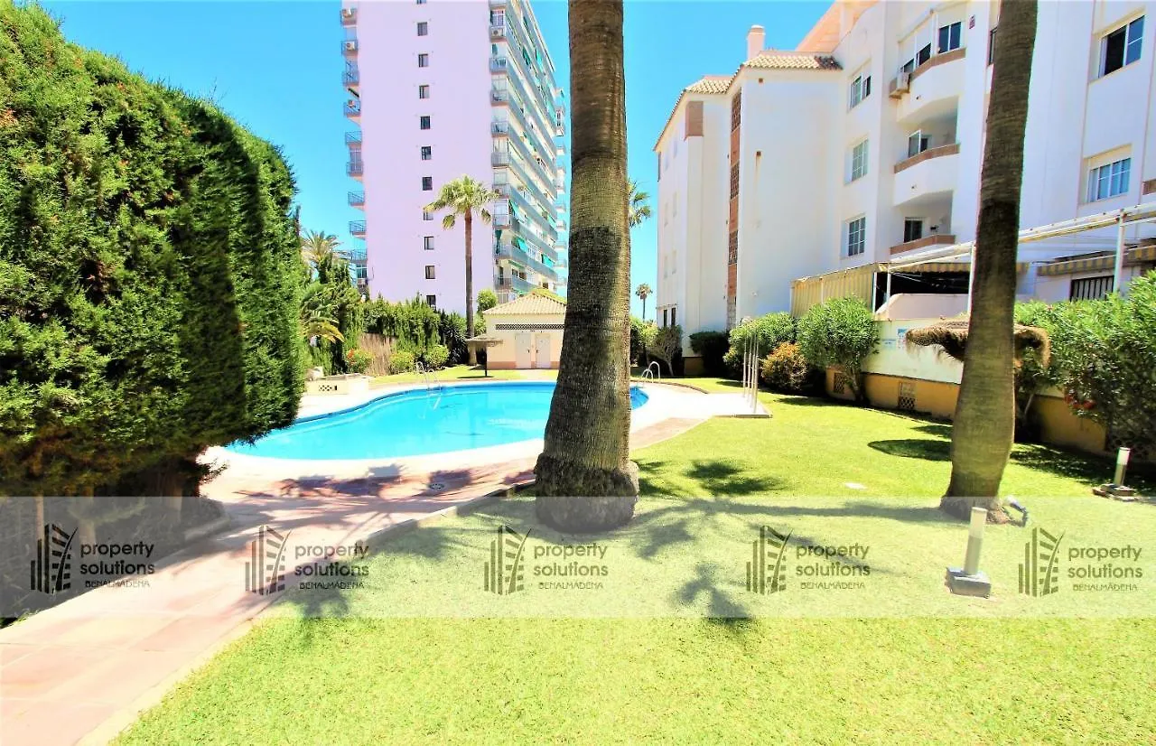 Timon II Apartamentos - A Solo 90 Metros De La Playa - Parking Gratis - Avenida De Las Palmeras Benalmadena 0*,  Spain