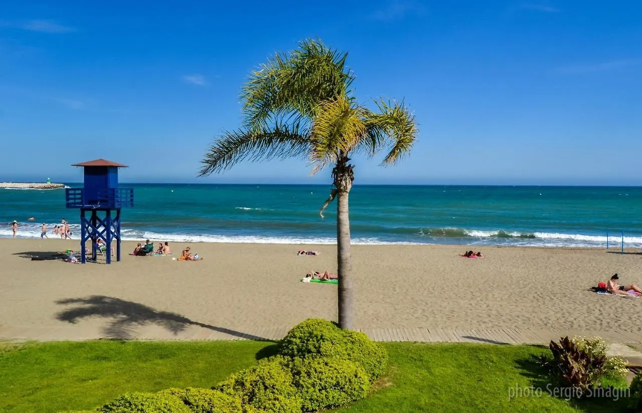 Timon II Apartamentos - A Solo 90 Metros De La Playa - Parking Gratis - Avenida De Las Palmeras Benalmadena
